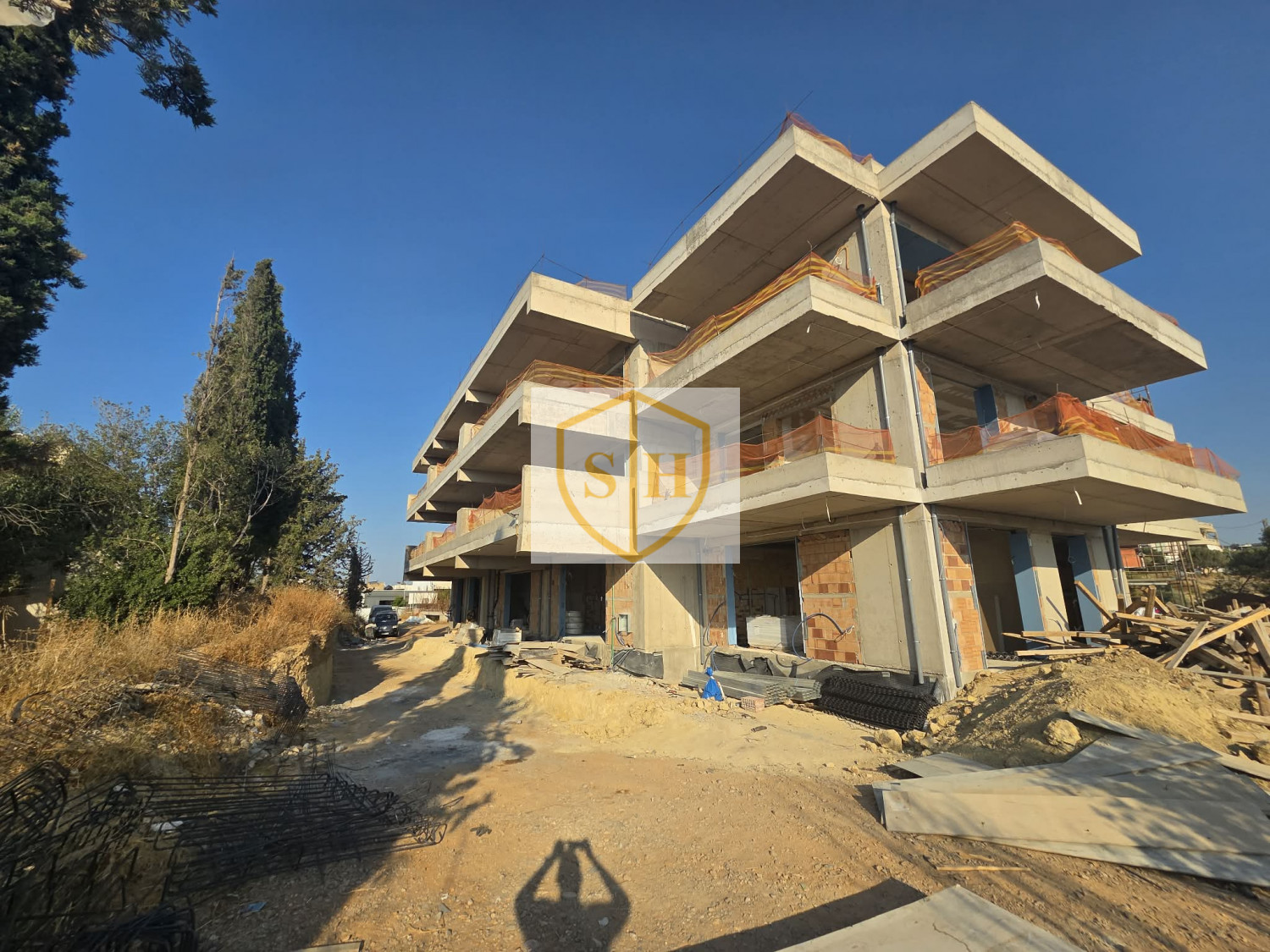 47133287