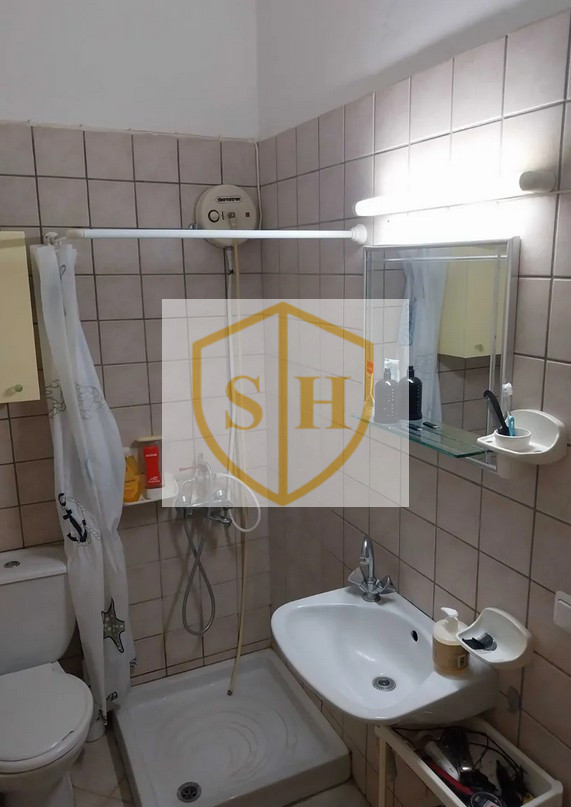 47133340