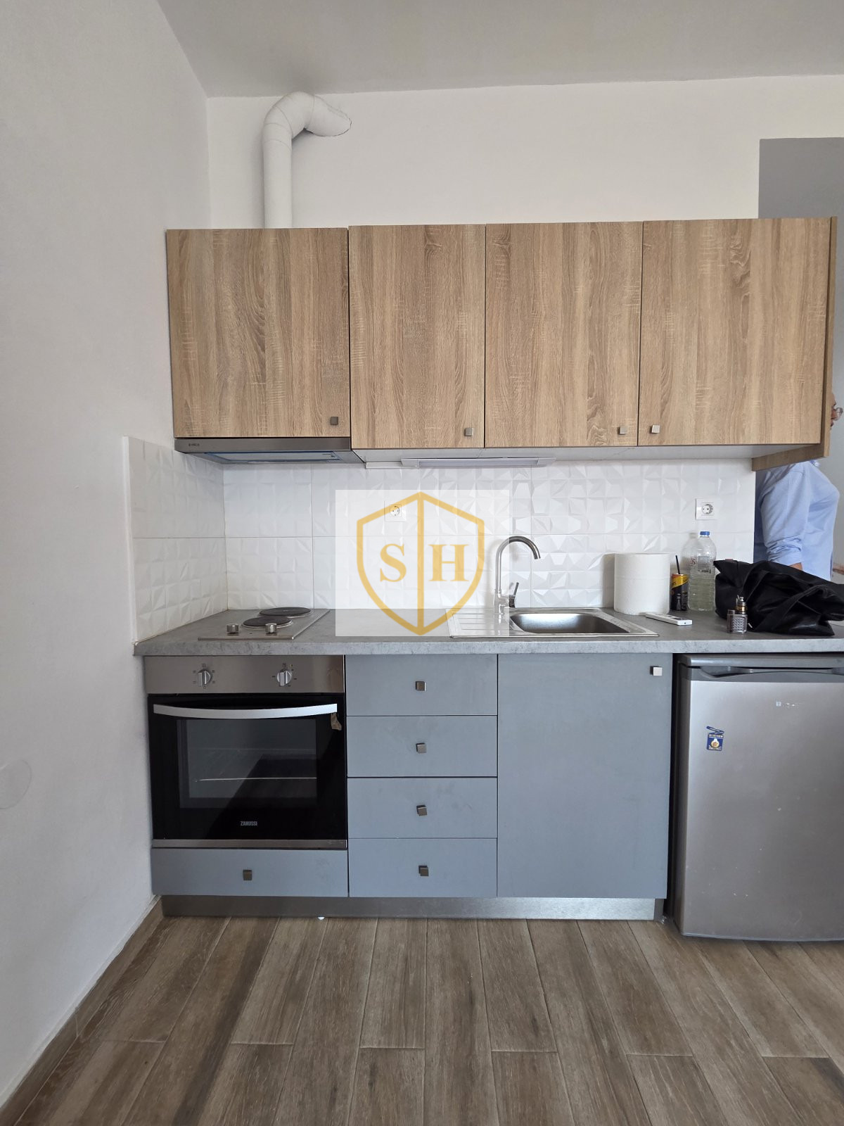 47133384