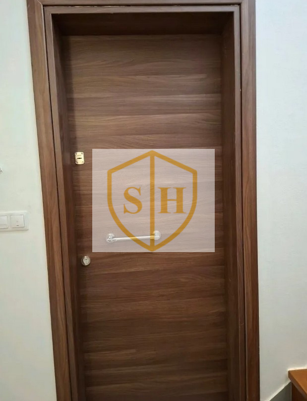 5645521