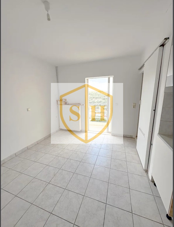 47133563