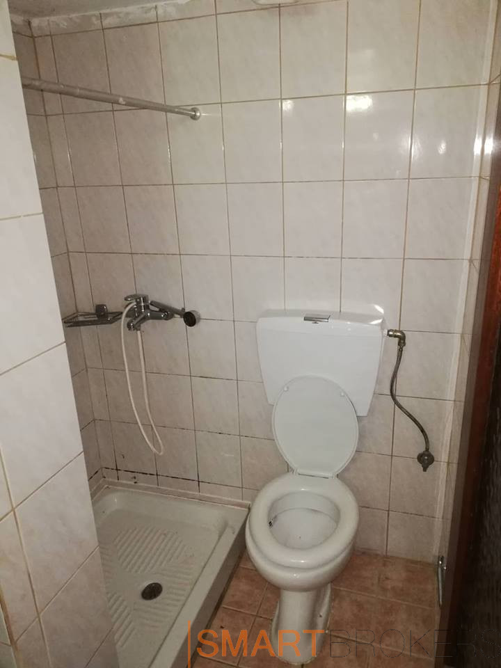 30243