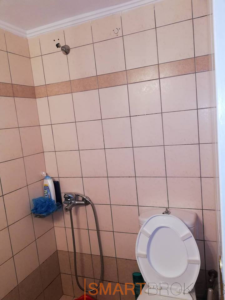 30472