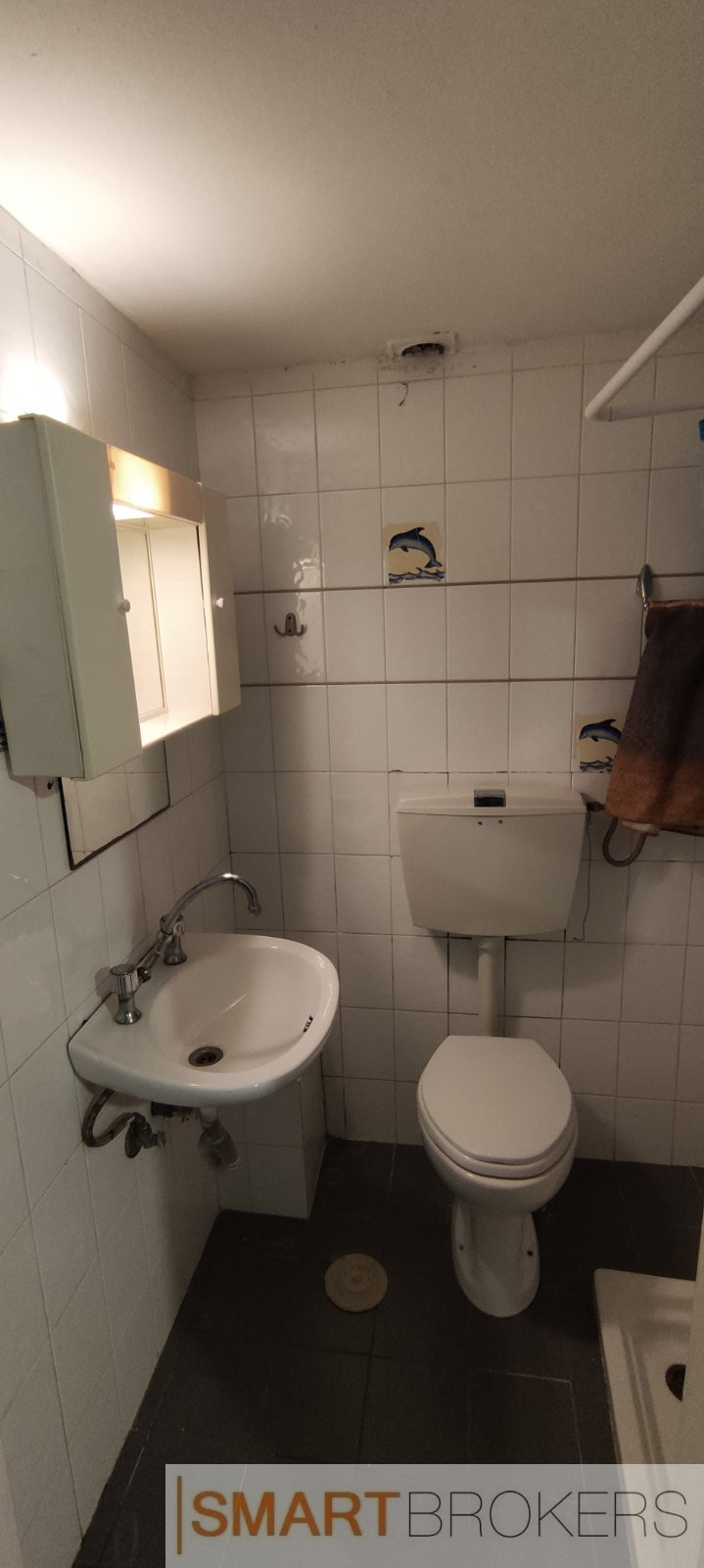 25408